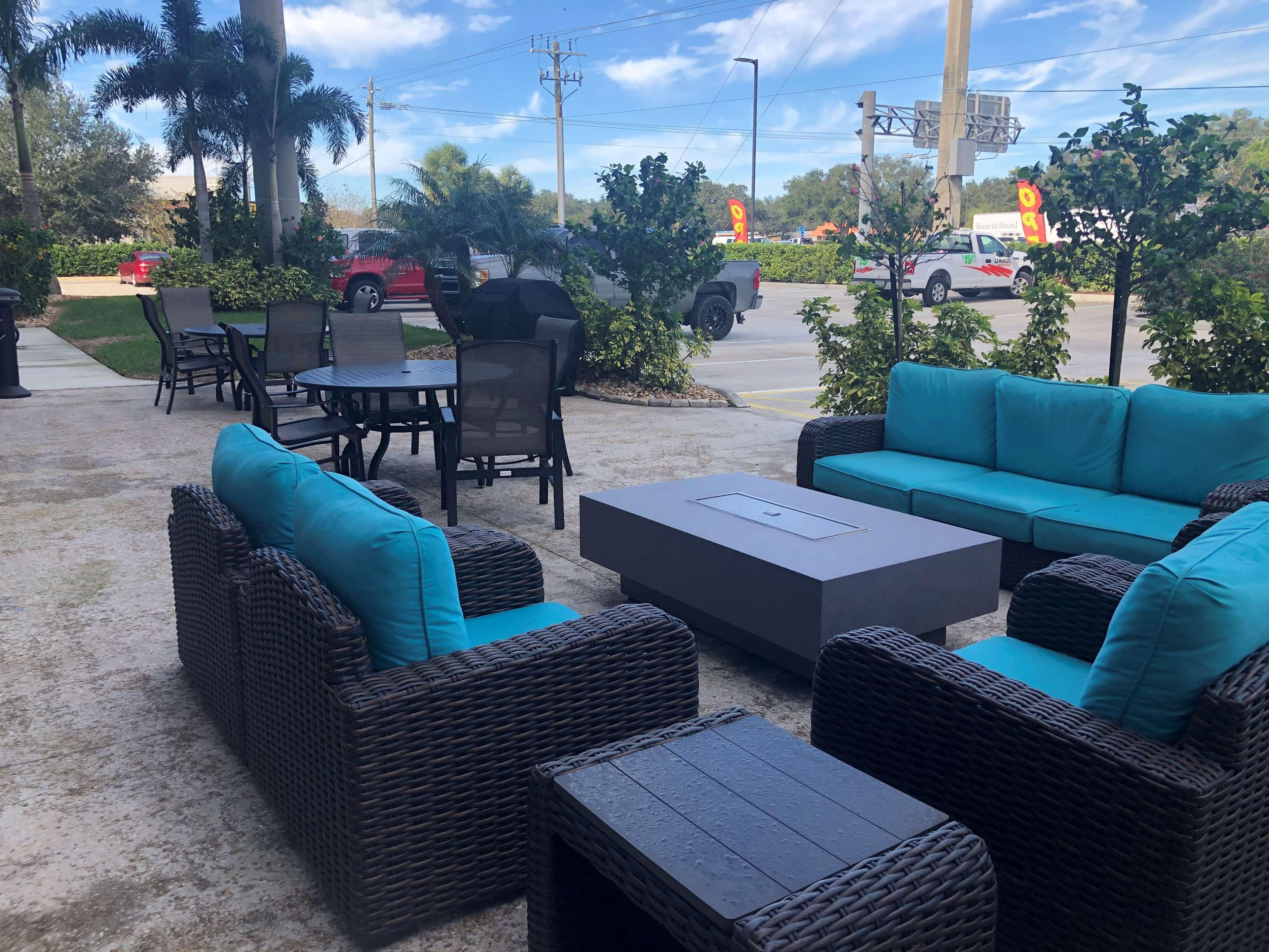 Magnolia Pointe; BW Signature Collection Fruitville 外观 照片