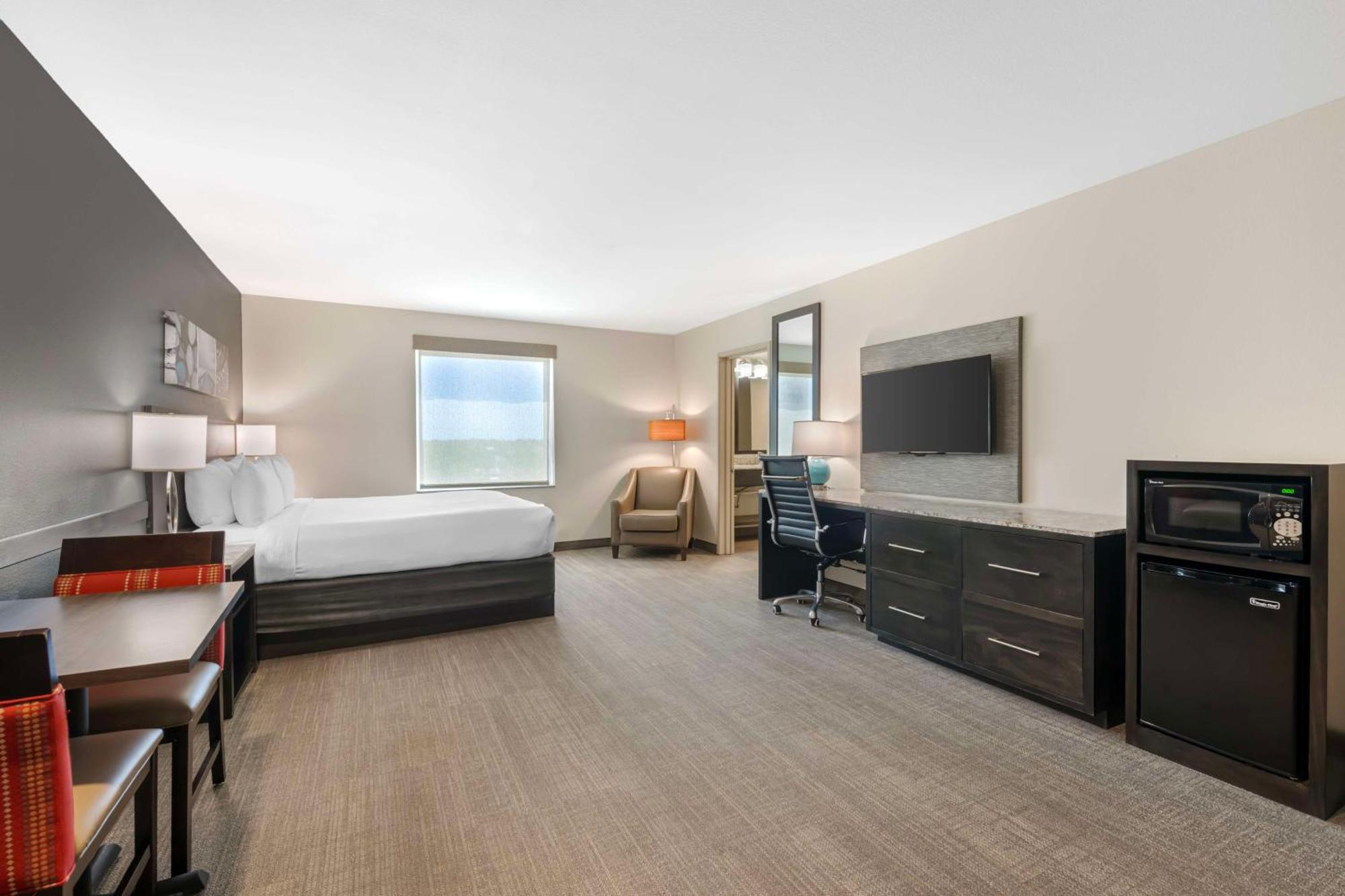 Magnolia Pointe; BW Signature Collection Fruitville 外观 照片